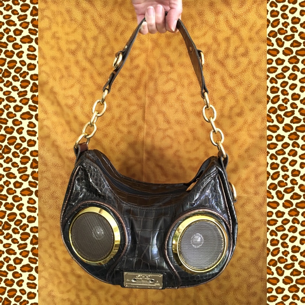 Rockin’ Fi-Hi Faux Snakeskin Stereo Bag!